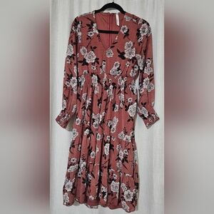 Long Sleeve Clip Dot Chiffon Dress With Smocked Waist and Cuffs Size Small